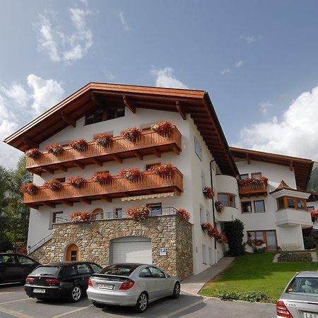 Apart Hotel Garni Kofler Fiss Exterior photo