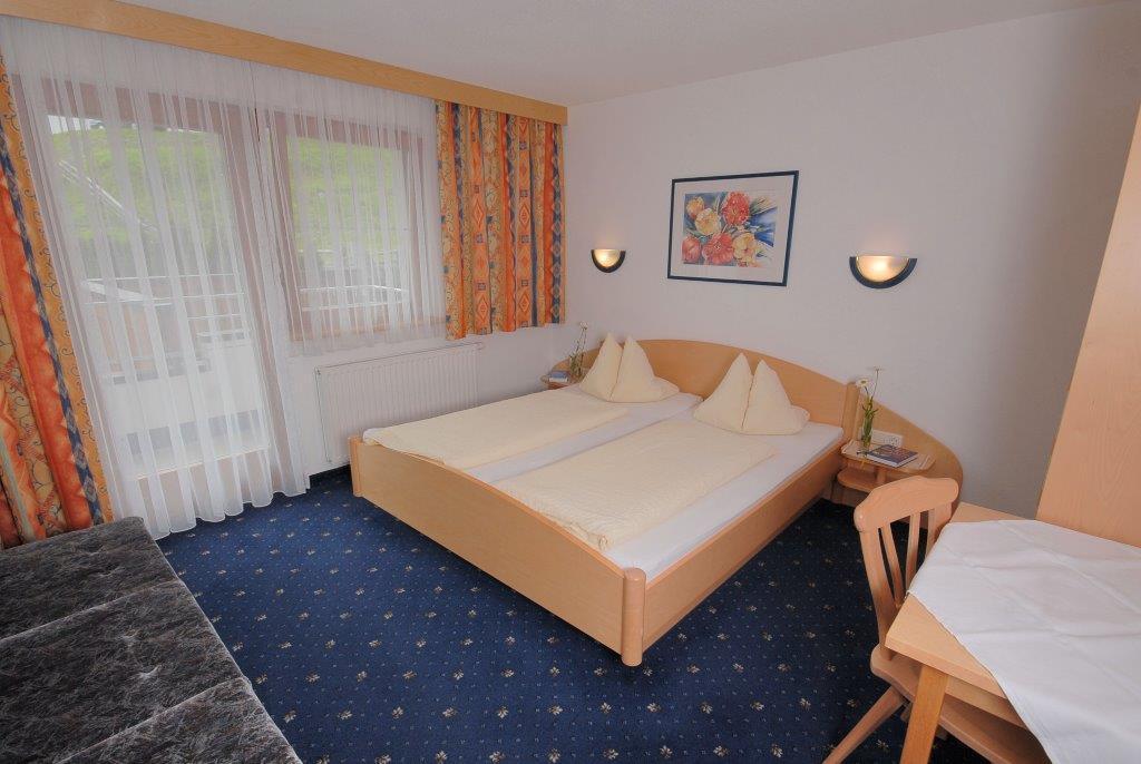 Apart Hotel Garni Kofler Fiss Room photo